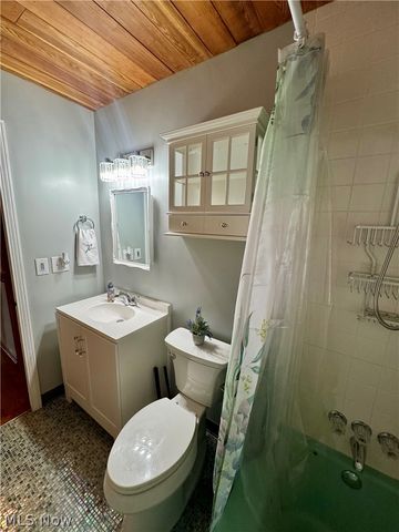 3706 Fargo Drive, Ashtabula, OH 44004