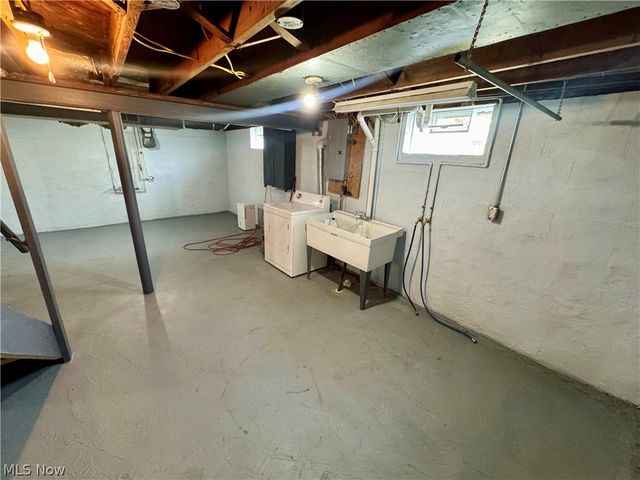3706 Fargo Drive, Ashtabula, OH 44004