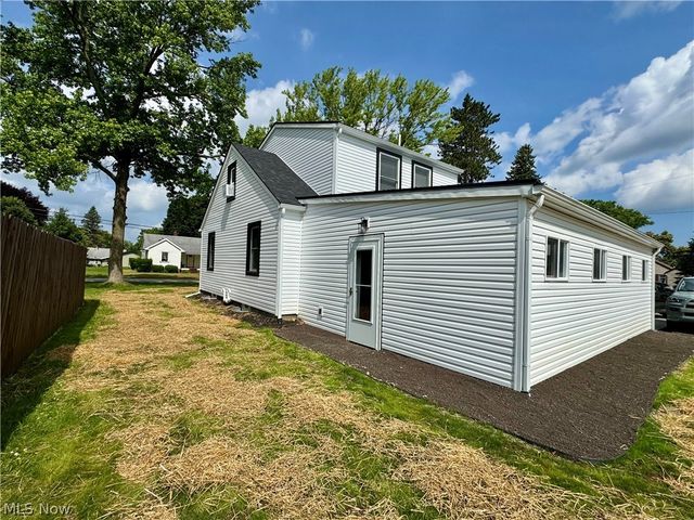 3706 Fargo Drive, Ashtabula, OH 44004