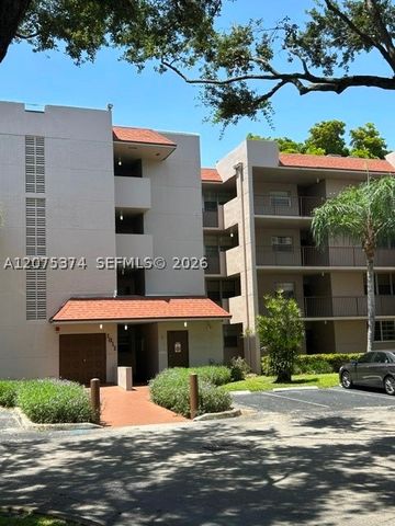 1811 Sabal Palm Dr 204, Davie, FL 33324