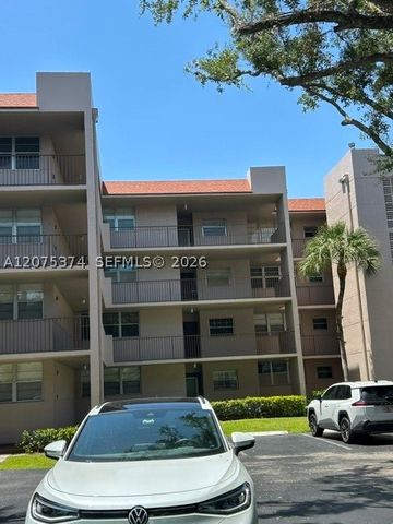 1811 Sabal Palm Dr 204, Davie, FL 33324