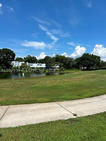 1811 Sabal Palm Dr 204, Davie, FL 33324