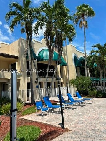 1811 Sabal Palm Dr 204, Davie, FL 33324