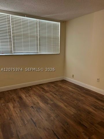 1811 Sabal Palm Dr 204, Davie, FL 33324