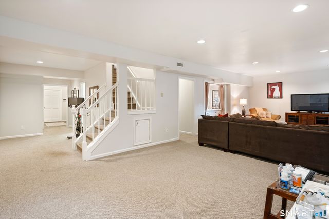 56 Long Lots Road, New Canaan, CT 06840