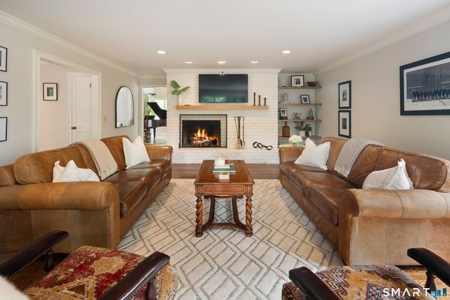 56 Long Lots Road, New Canaan, CT 06840