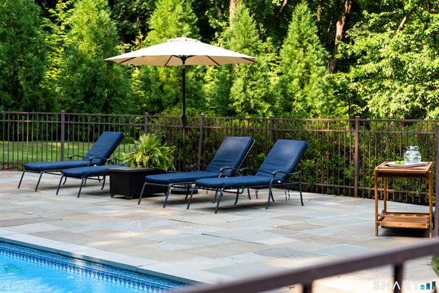 56 Long Lots Road, New Canaan, CT 06840