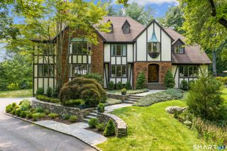 56 Long Lots Road, New Canaan, CT 06840