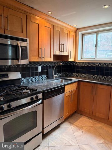 7014 GRAYS AVE, Philadelphia, PA 19142
