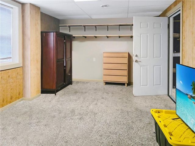 2100 & 2105 S Ellison Way, Independence, MO 64050