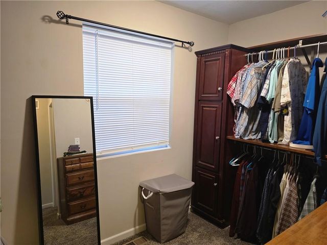 2100 & 2105 S Ellison Way, Independence, MO 64050
