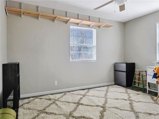 2100 & 2105 S Ellison Way, Independence, MO 64050