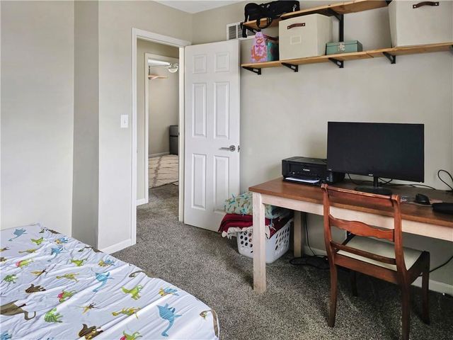 2100 & 2105 S Ellison Way, Independence, MO 64050