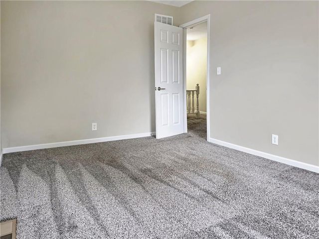 2100 & 2105 S Ellison Way, Independence, MO 64050