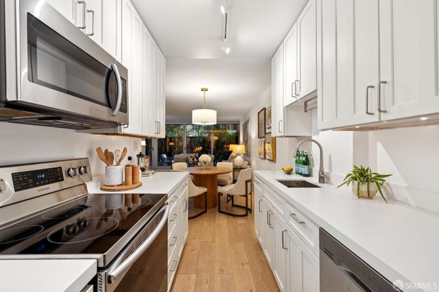 2200 Sacramento Street 104, San Francisco, CA 94115