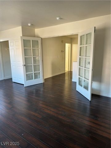 10799 Flame Vine Court, Las Vegas, NV 89135