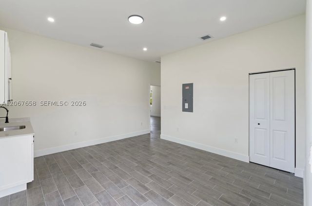 710 Peacock Ave, Lehigh Acres, FL 33974