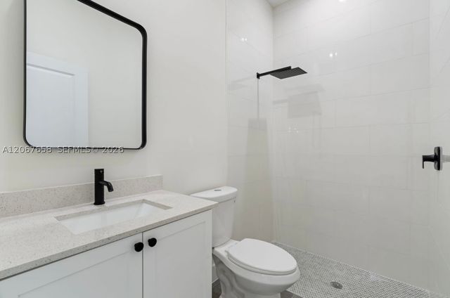 710 Peacock Ave, Lehigh Acres, FL 33974