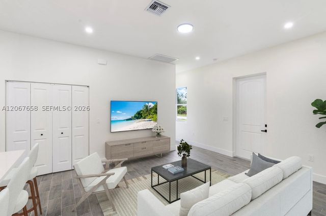 710 Peacock Ave, Lehigh Acres, FL 33974