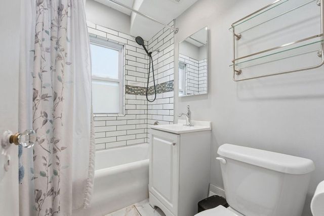 4209 Portland Avenue, Minneapolis, MN 55407