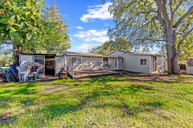 10395 Santa Teresa Boulevard, Gilroy, CA 95020