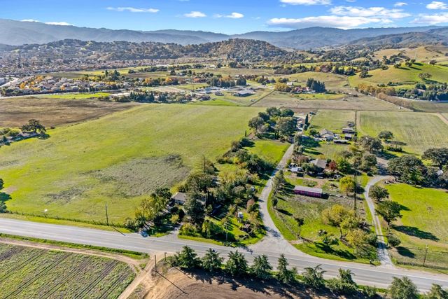 10395 Santa Teresa Boulevard, Gilroy, CA 95020