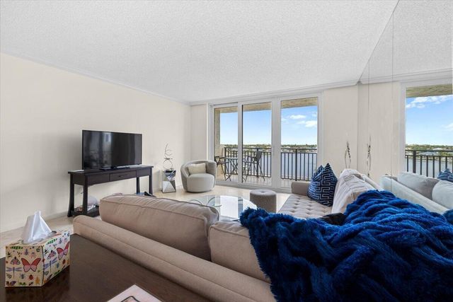 3912 S Ocean Boulevard 603, Highland Beach, FL 33487