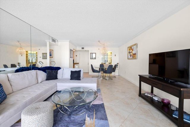 3912 S Ocean Boulevard 603, Highland Beach, FL 33487