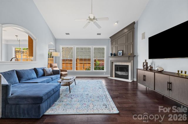 10614 Morablin Drive, Charlotte, NC 28277