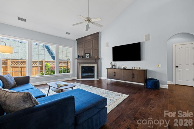 10614 Morablin Drive, Charlotte, NC 28277