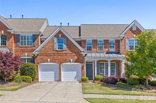 10614 Morablin Drive, Charlotte, NC 28277