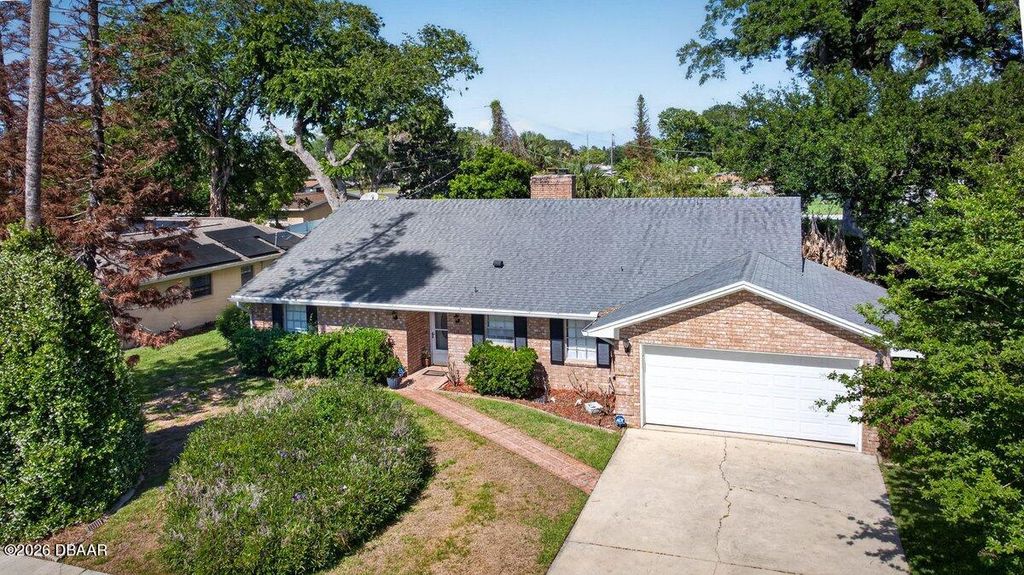 1749 Jacobs Road, South Daytona, FL 32119