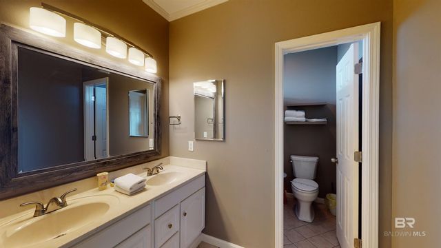 380 E Buchanan Court, Gulf Shores, AL 36542