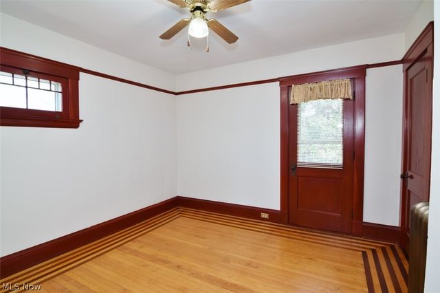 1257 Giel Avenue, Lakewood, OH 44107