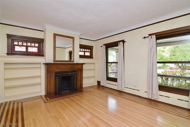 1257 Giel Avenue, Lakewood, OH 44107