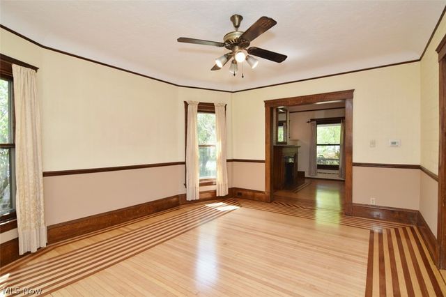 1257 Giel Avenue, Lakewood, OH 44107