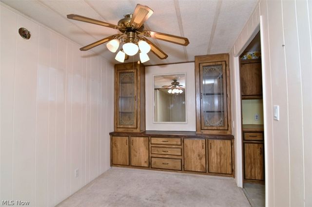 5 Michael Drive 5, Olmsted Twp, OH 44138