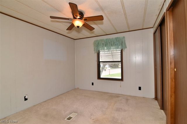 5 Michael Drive 5, Olmsted Twp, OH 44138