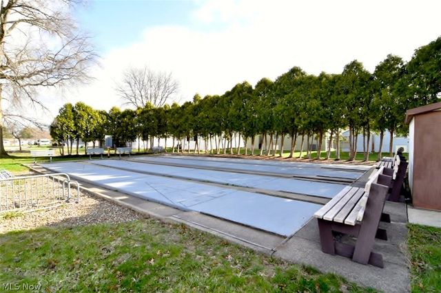 5 Michael Drive 5, Olmsted Twp, OH 44138