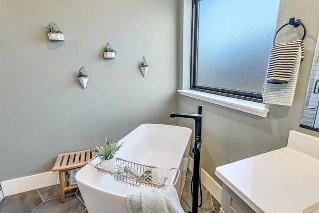 2181 Mescalero Avenue, Grand Junction, CO 81507