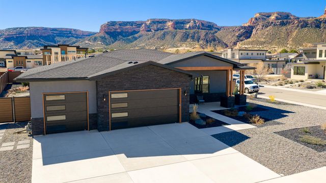 2181 Mescalero Avenue, Grand Junction, CO 81507