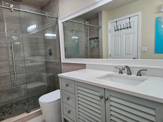 1104 SUMMIT TRAIL Circle D, West Palm Beach, FL 33415