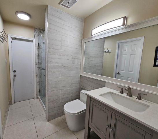 1104 SUMMIT TRAIL Circle D, West Palm Beach, FL 33415