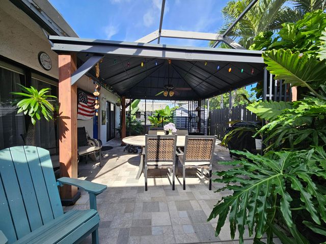 1104 SUMMIT TRAIL Circle D, West Palm Beach, FL 33415