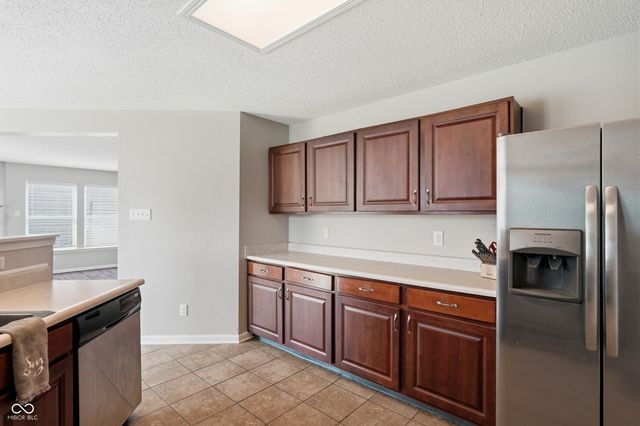 8903 Squire Boone Court, Indianapolis, IN 46113