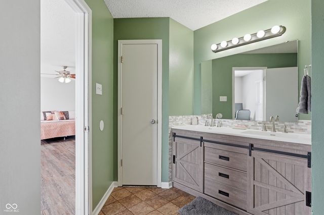 8903 Squire Boone Court, Indianapolis, IN 46113