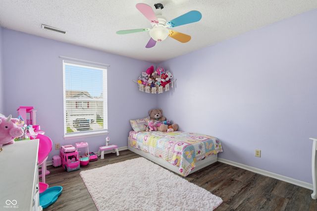 8903 Squire Boone Court, Indianapolis, IN 46113