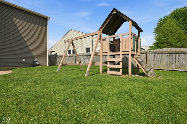 8903 Squire Boone Court, Indianapolis, IN 46113