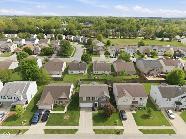 8903 Squire Boone Court, Indianapolis, IN 46113