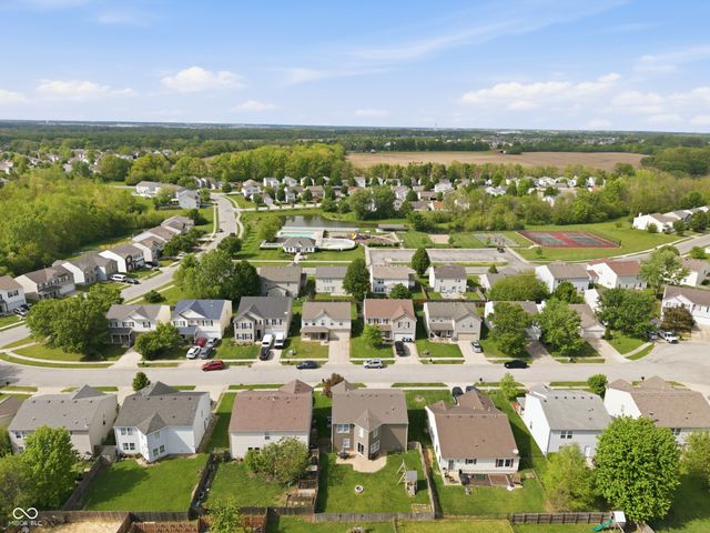 8903 Squire Boone Court, Indianapolis, IN 46113